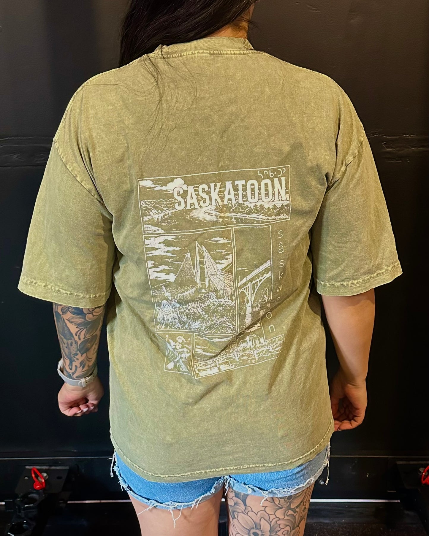 Green sâskwatôn T-Shirt