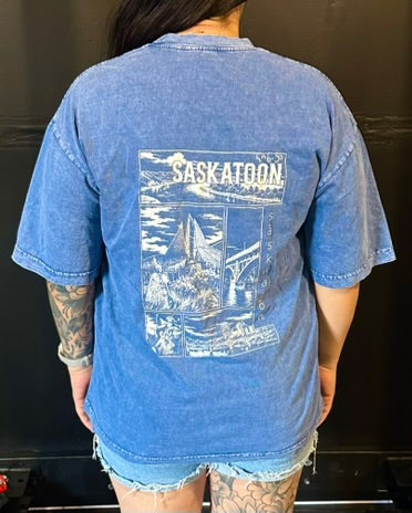 Blue sâskwatôn T-Shirt