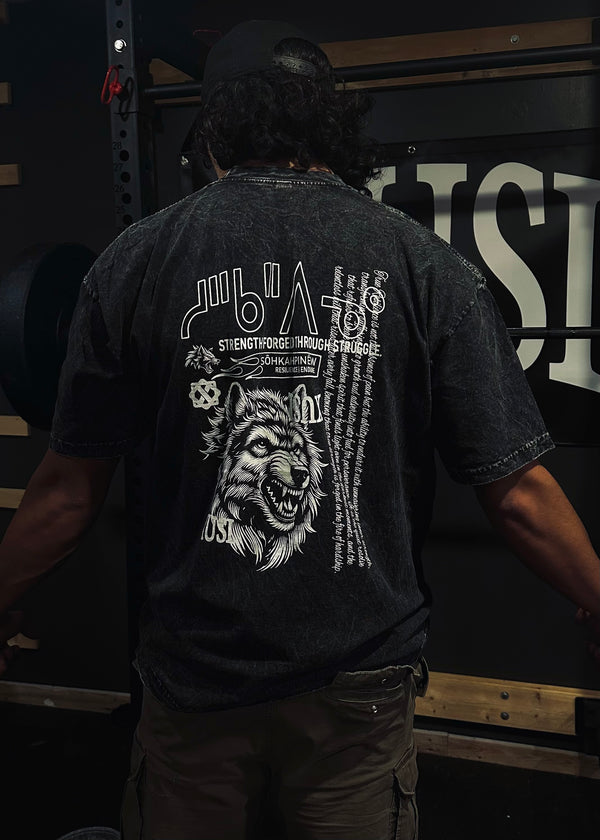 Sôhkahpinêw Wolf T-Shirt, photo 3 – Indigenous-owned t-shirt by XUSI, Saskatoon